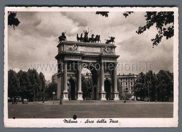 Collezionismo di cartoline postali